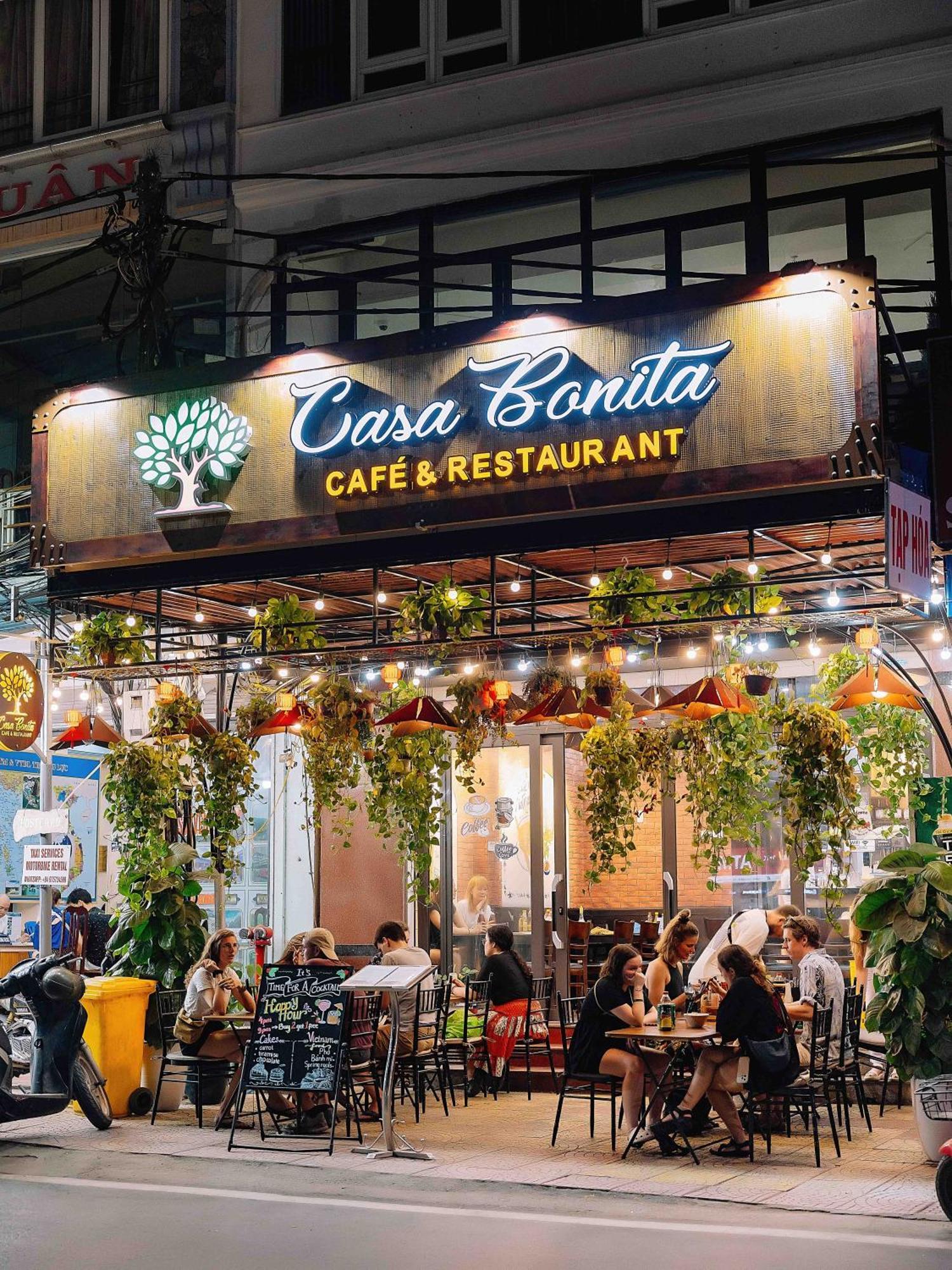 Casa Bonita Hotel Кат-Ба Экстерьер фото